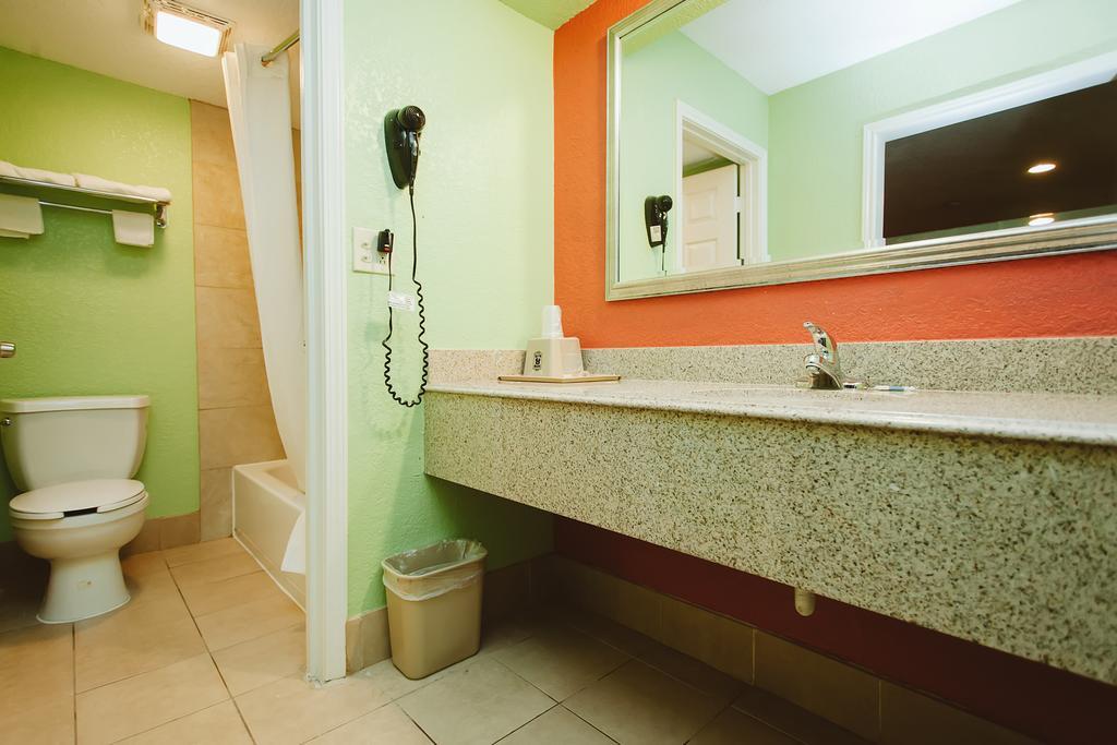 Regency Inn - Channelview Kültér fotó